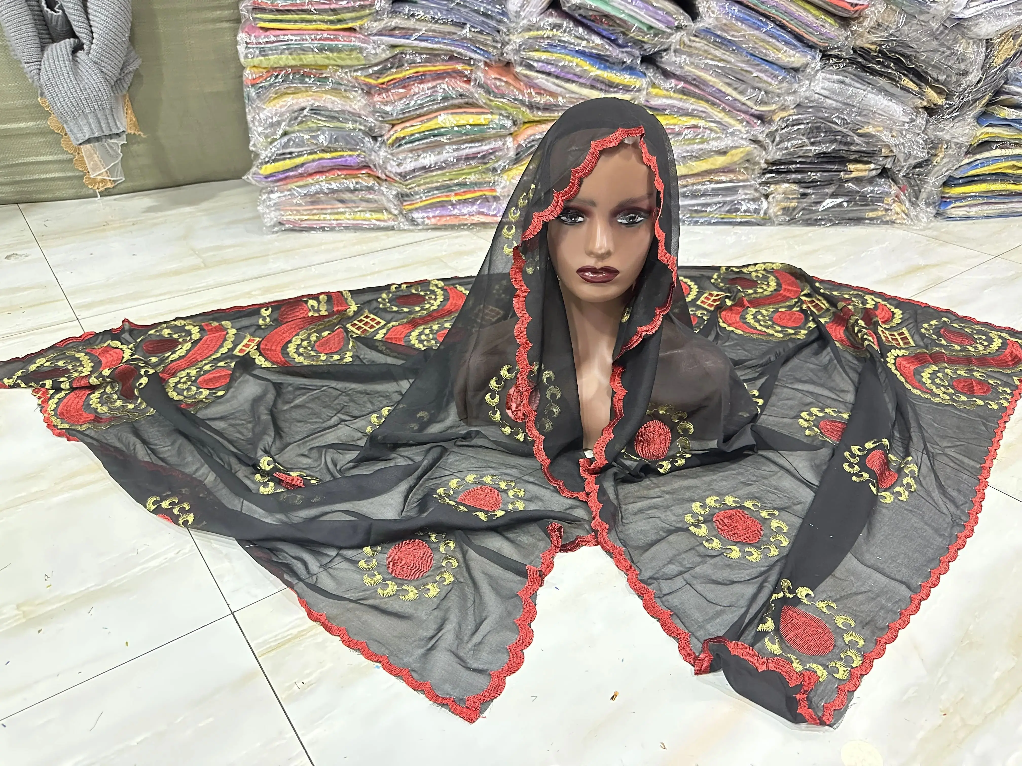 Vente 2025 nouveau dubaï Islam brodé châle doux laine Jersey Hijab pour les femmes musulmanes Style Long nouveau filet africain pour le printemps été