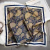 foulard carré imprimé à la mode pour femmes, imitation soie, décoration polyvalente décontractée, petit foulard de cou 70cm x 70cm