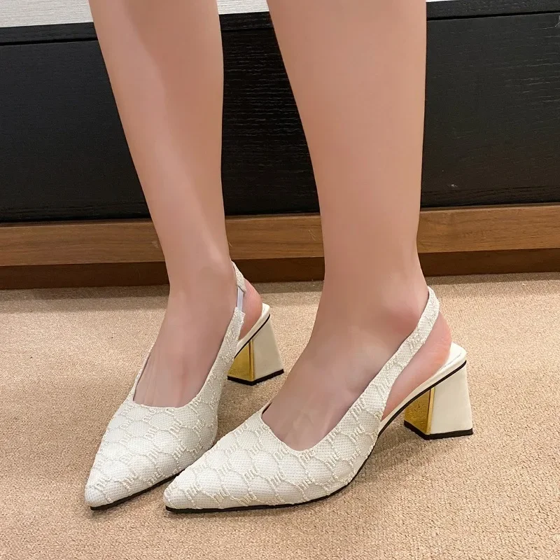 Sandales élégantes à talons ouverts pour femmes, talon carré, pointe pointue, couleur unie, sandales de luxe pour femmes, stylistes, loisirs, talons sur le lieu de travail