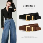Ceinture en cuir pour femme ; décoration polyvalente en peau de vache pour ceinture de taille de costume ; ceinture en jean de style ins noir haut de gamme simple et rétro.