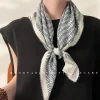 foulard en soie pure pour femmes, carré léger en crêpe de chine, enveloppe de protection solaire polyvalente à la mode, printemps et été