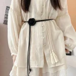 Ceinture fine en cuir à fleurs de camélia pour femmes, robe décorative, corde de taille nouée douce, blanc cassé, noir, nouvelle collection