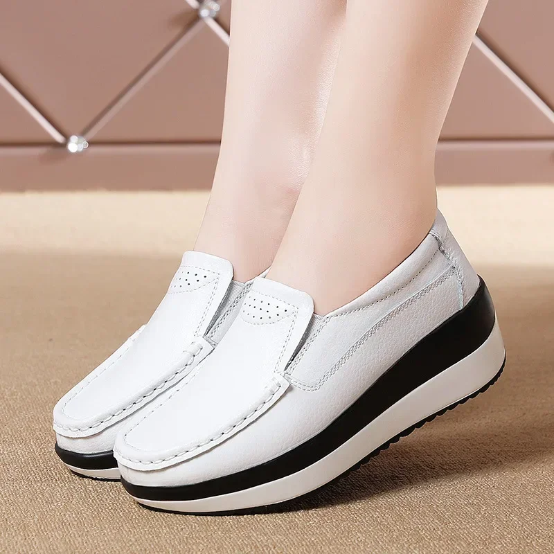 Chaussures plates à plateforme pour femmes, sandales creuses imprimées, chaussures de marche décontractées de styliste, baskets respirantes à semelle compensée, nouvelle collection printemps été