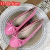 Femmes bout rond ballerines fond éponge chaud nouveau 2024 chaussures italiennes en cuir verni classique nœud papillon Dressing Slip-On 34 48 47