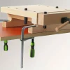 pinces à barre de style embrayage – 12 en 600 lb – pinces pour le travail du bois avec poignée ergonomique, mâchoires durables en fonte et rail dentelé pour voiture