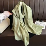 Foulard en Satin respirant de printemps, foulard en soie lisse de couleur unie, Absorption de la sueur, écharpe Hijab carrée légère pour vacances