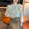 chemise en dentelle femmes vêtements automne nouveau style coréen doux dentelle chemises en mousseline de soie col en v à manches longues minceur blanc blouse haut pour femme