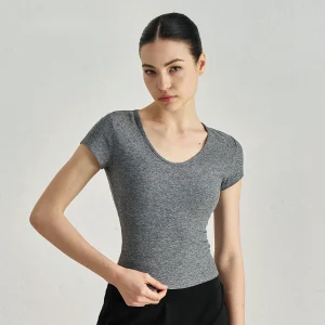 T-shirt de sport confortable à manches courtes, couleur chair, décontracté, sensation haut de gamme, cintré à la taille et amincissant, Fitness pour femmes