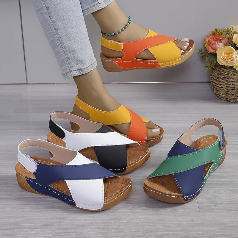nouvelles femmes contraste couleur sandales à talons compensés été peep orteil chaussures de plage antidérapantes femme plate forme confortable romaine sandalias mujer