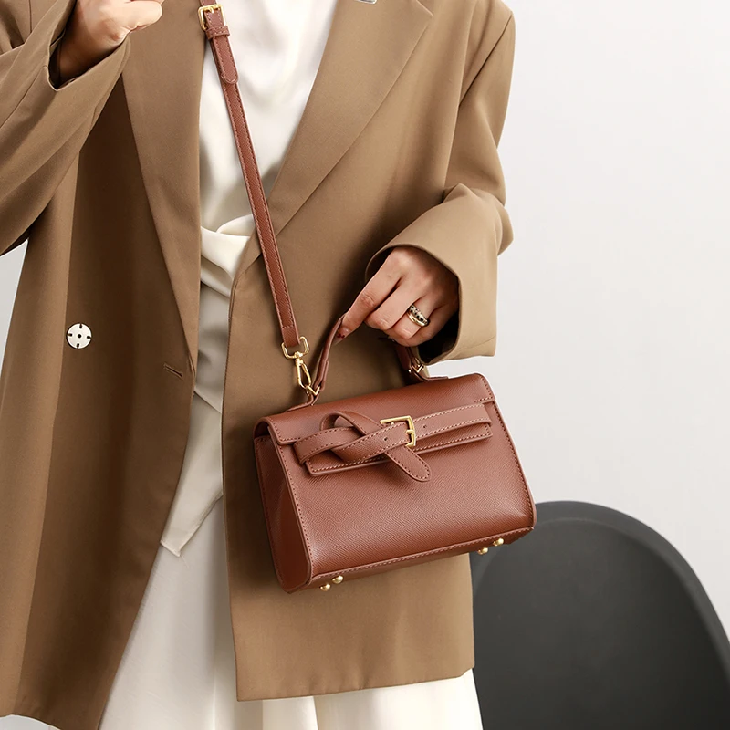 Sac à Main noir classique de marque pour femmes, petit Sac à bandoulière en cuir Pu solide avec poignée courte, Sac haut de gamme de styliste Bosas