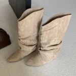 Chaussures plates femmes bottes hautes daim bout pointu chaussures De créateur hiver robe De luxe femme 2025 nouvelle mode Sexy Chelsea Botas De Mujer