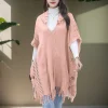 cape poncho à capuche en crochet, châle boho chic à franges pour femmes, vêtements d'extérieur polyvalents printemps automne