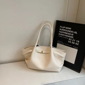 Sac fourre-tout élégant pour dames en cuir durable, design classique spacieux par un célèbre designer avec une capacité spatiale