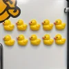 les adorables aimants de canard jaune originaux sont ici! forte magnétisme et haute apparence, peut être collé sur le réfrigérateur/tableau blanc
