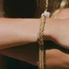 Bracelet tressé de blé fait à la main pour femmes, style minimaliste, accessoire décontracté de luxe.