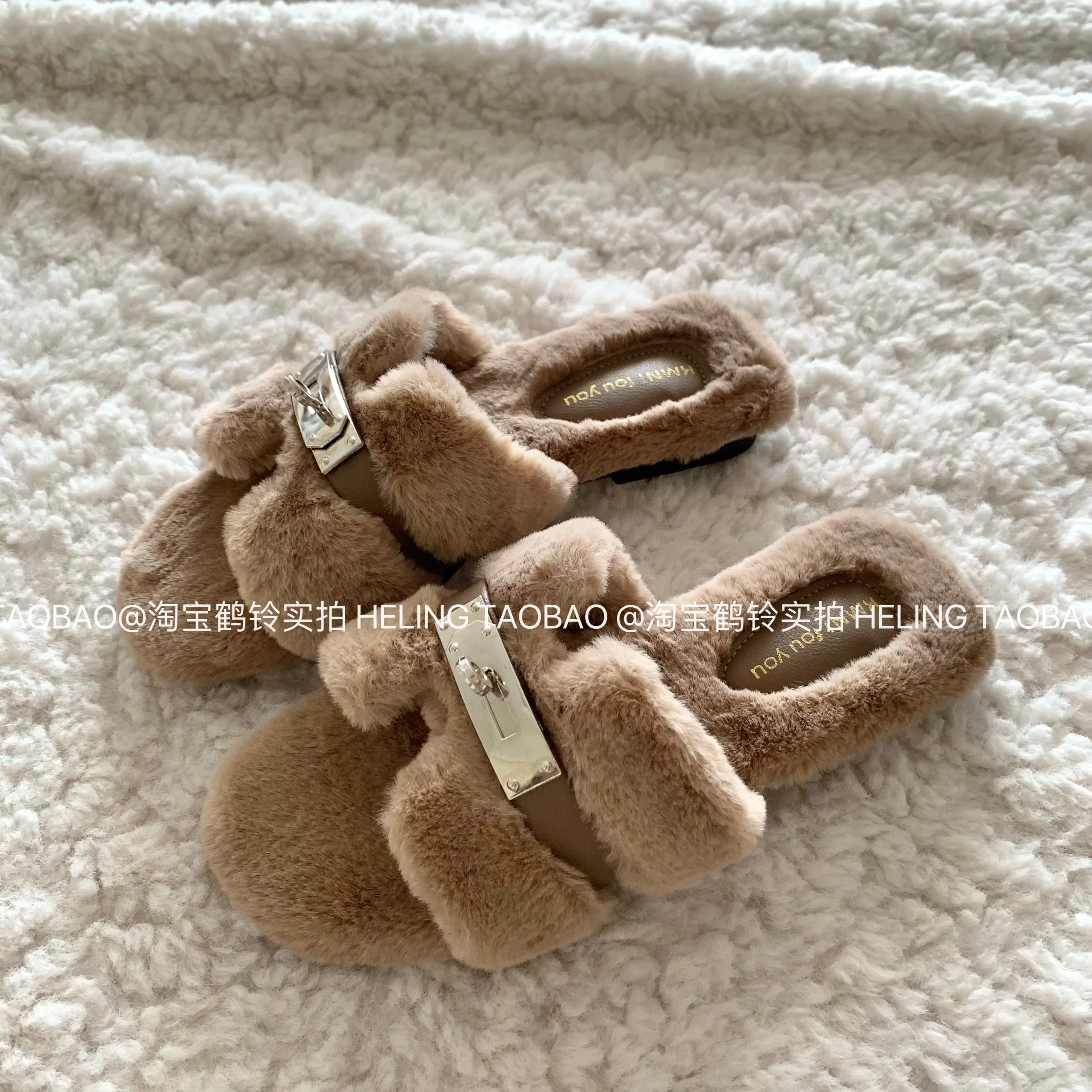 Pantoufles en fourrure élégantes pour femmes, chaussures plates chaudes et moelleuses, sandales d'intérieur pour la maison, chaussures haut de gamme, nouvelle mode, 2025