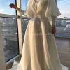 fantaisie musulmane une ligne robe de soirée dentelle applique col haut robe de mariée longueur de plancher doux satin robes de mariée personnalisées