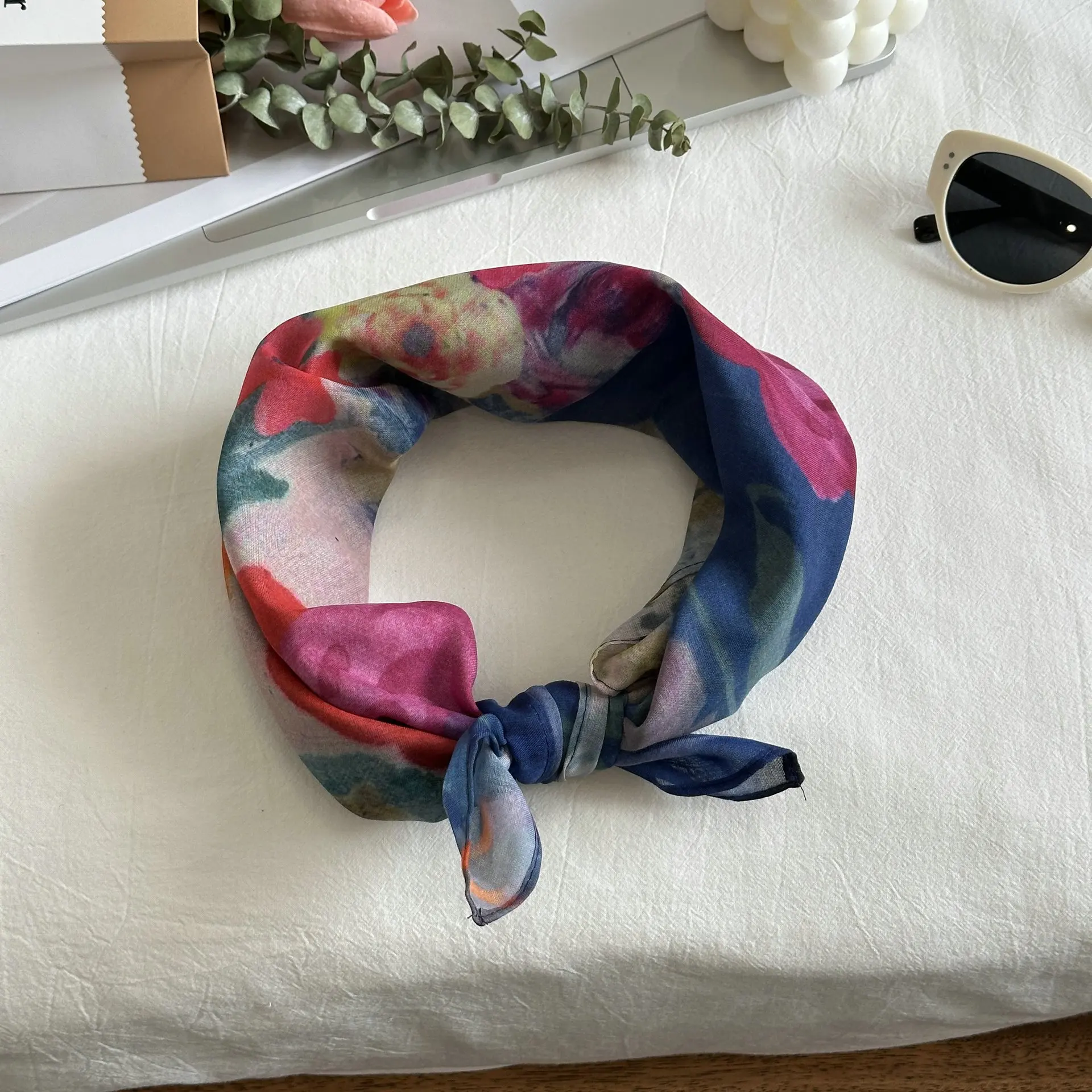 haute qualité nouvelle mode marque de luxe foulard carré en soie femmes satin cou cravate femme cheveux bandana foulard châle enveloppement hijab