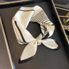 2025 nouvelle écharpe 100% soie bandana femmes foulards carrés mûrier printemps haute qualité bandeau hijab châles foulard foulard