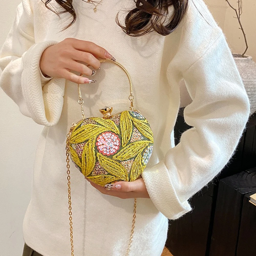 Pochettes de luxe en or pour femmes, sacs de fête, sac à main de soirée de styliste, sac à bandoulière, nouveau sac à main pour dames, 2025