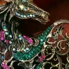 Épingles d&rsquo;insigne de cheval en strass de luxe ; Unisexe ; Inspiré vintage ; Accessoire de mode idéal pour les fêtes et les événements