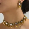 collier et boucles d'oreilles pour femmes, ensemble de bijoux rétro à motifs de fleurs incrustés de diamants et élégants pour femmes