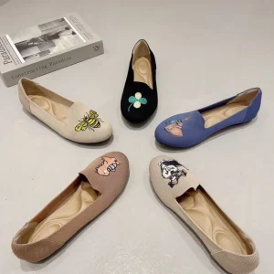 Baskets plates pour femmes, mocassins confortables et légers, à enfiler, style décontracté Baskets plates pour femmes, mocassins confortables et légers, à enfiler, style décontracté