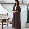 2025 abaya plissé miyake avec col rabattu, manches longues, design imprimé vintage, grande taille