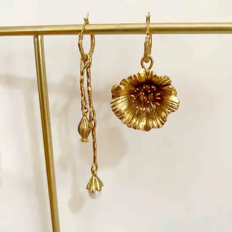 Boucles d'oreilles asymétriques en laiton plaqué or 18 carats pour femme, bijoux de luxe, tendance, Vintage, perle, fleur, Europe et amérique