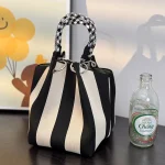 Sac à main à rayures colorées, seau de grande capacité avec nœud en corde, voyage polyvalent, doublure en Polyester doux, sac pour téléphone portable, printemps-automne