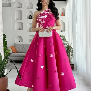 Robes mi-longues personnalisées à plis scintillants, ligne a, asymétrique épaule dénudée, sur mesure, pour occasions assorties à la mode