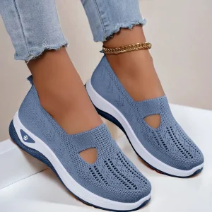 Chaussures d’été respirantes et antidérapantes à semelle souple pour personnes âgées, chaussures plates de marche décontractées pour femmes d’âge moyen et âgées Chaussures d’été respirantes et antidérapantes à semelle souple pour personnes âgées, chaussures plates de marche décontractées pour femmes d’âge moyen et âgées