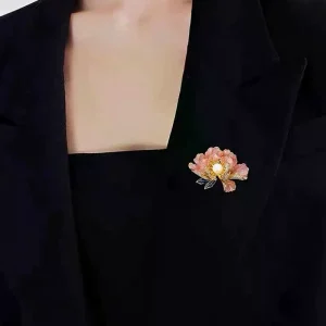 Broches élégantes en perles de fleur de pivoine pour femmes et filles, mode exquise, chemise, robe, sac à dos, costumes, épingles de chapeau, cadeaux de Corsage