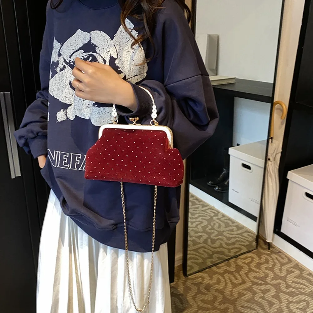 design de luxe femmes soirée pochette sac à main dîner fête dames petit sac à bandoulière à pince sacs à main rétro femme chaîne sac à bandoulière