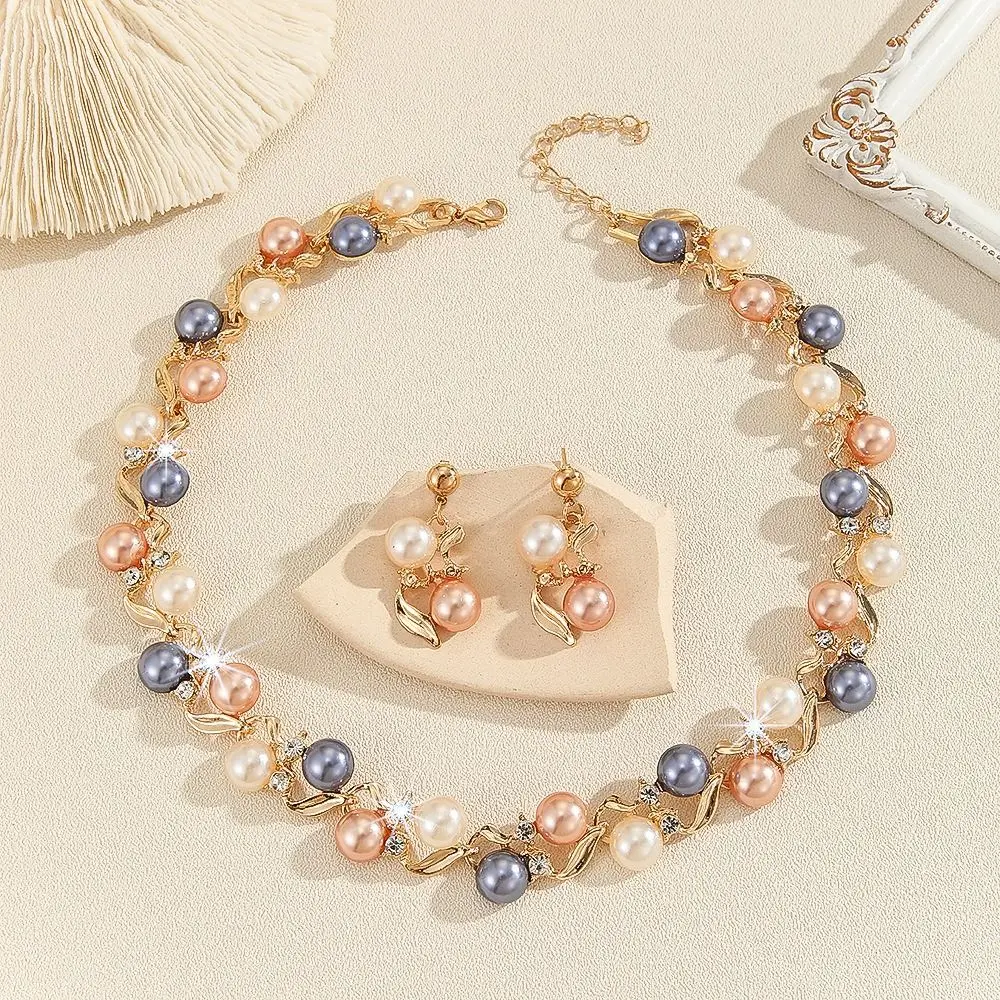 Collier de perles en métal coloré, exquis et élégant, strass, boucles d'oreilles pendantes, feuille, ensemble de boucles d'oreilles, cadeau