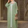 abaya vert clair pour dames islamiques, détails de broderie blanche, idéal pour un usage quotidien au qatar, du koweït et du moyen orient