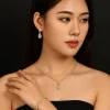 ensemble de bijoux de mariée de luxe, élégant, collier et boucles d'oreilles en zircon, tempérament exquis, bracelet en strass, accessoires pour robe