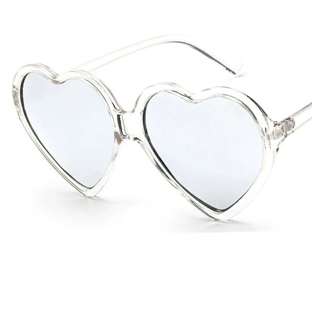 Femmes mignon Sexy lunettes de soleil mode amour coeur lunettes de soleil marque concepteur rétro Vintage pas cher lunettes de soleil nuances rouges