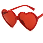 Femmes mignon Sexy lunettes de soleil mode amour coeur lunettes de soleil marque concepteur rétro Vintage pas cher lunettes de soleil nuances rouges