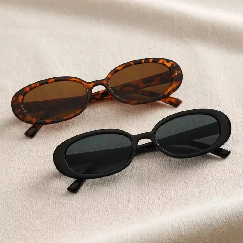 Vintage lunettes de soleil ovales femmes marque de luxe concepteur petites lunettes de soleil ovales rétro noir rouge lunettes dames lunettes UV400 lunettes Vintage lunettes de soleil ovales femmes marque de luxe concepteur petites lunettes de soleil ovales rétro noir rouge lunettes dames lunettes UV400 lunettes