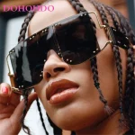 Lunettes de soleil surdimensionnées une pièce pour femmes et hommes, marque de mode de styliste, Rivets à grande monture, nuances Punk, lunettes de conduite de voyage UV400