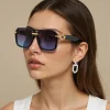 lunettes de soleil pour femmes, monture carrée à la mode, avec jambes décoratives dorées et design exquis, 2025