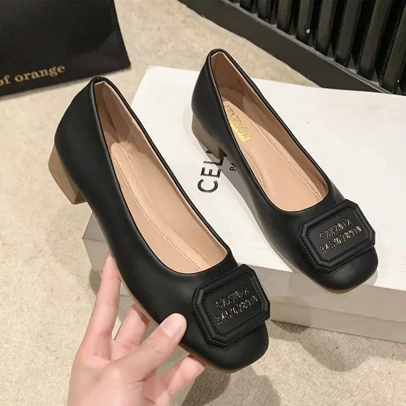 femme appartements talon bas élégant dernières chaussures décontractées pour les femmes 2025 tendance chaude offre à la mode chic point un sans lacet liquidation pas cher