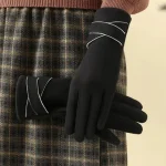 Gants femmes automne hiver garder au chaud solide Simple cyclisme polyester élégant coupe-vent doigt gants à la mode ski en plein air