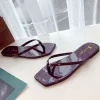 pantoufles tongs à fond plat pour femmes, pantoufles cool, tongs à tête carrée, sandales de plage à la mode, nouvelle collection été