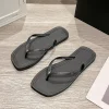 Tongs de plage antidérapantes décontractées, semelle souple, pantoufles à rayures pour femmes, couleur unie, Streetwear, sandales plates d&rsquo;été pour la maison