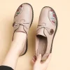 Chaussures antidérapantes pour femmes, ballerines de printemps, mocassins vintage avec bouton de ficelle, rétro, pour mères, nouvelle collection 2025
