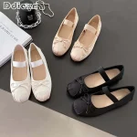 Dames ballerines nouveau dans les sandales femmes Lolita décontracté extérieur 2025 Atutmn mode diapositives papillon-noeud femme Mary Jane chaussures