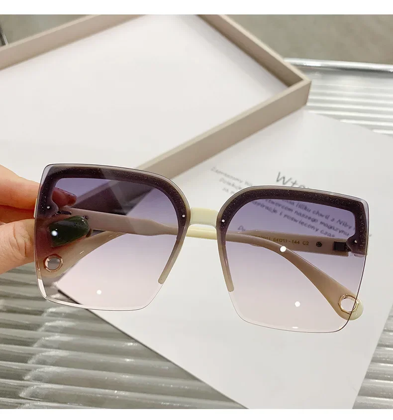 Lunettes de soleil surdimensionnées pour hommes et femmes, mode sans bords, Vintage, carrées, Design de marque de luxe, UV400, nuances féminines