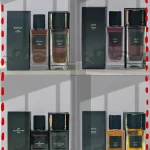 Marque de luxe et nom de parfum Texture simple et grande luxueuse boîte-cadeau Option cadeau positionnement haut de gamme rencontres essentielles